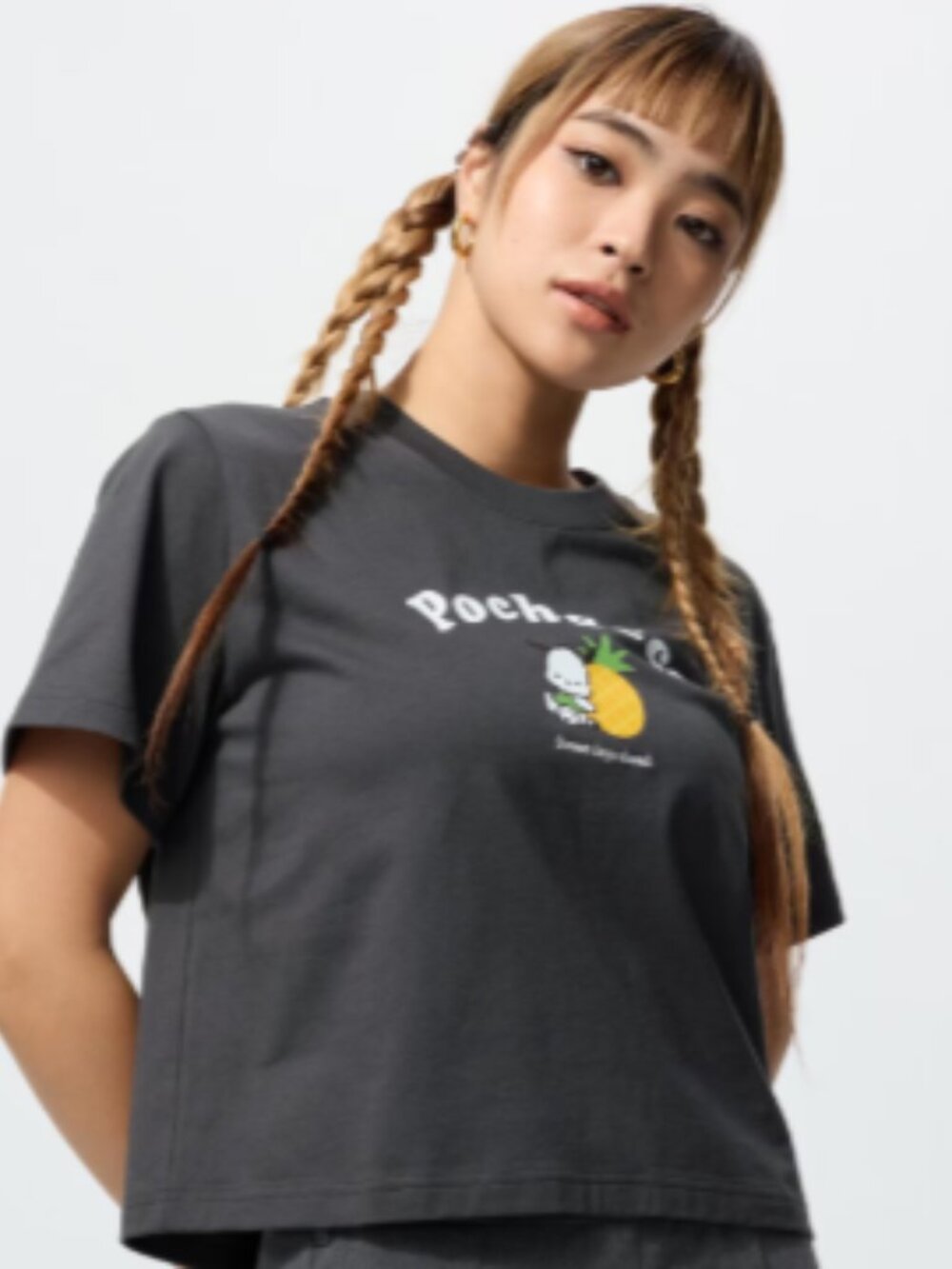 NEW Uniqlo Women's Sanrio Pochacco Sweet Days Ahead Medium T-Shirt